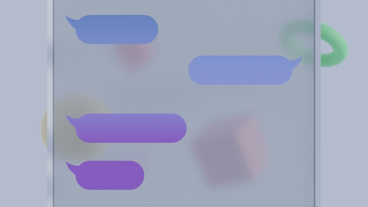 So sánh ChatGPT và Excel: Chọn công cụ nào cho công việc? 2 Màn hình giao diện trò chuyện AI trong bài viết so sánh ChatGPT và Excel